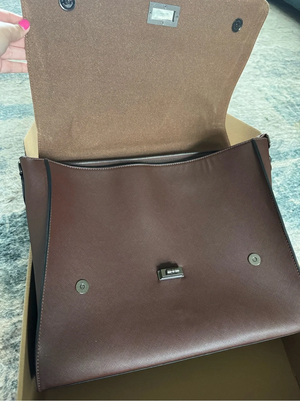 Women's Laptop Bag in Brown Faux Saffiano Leather